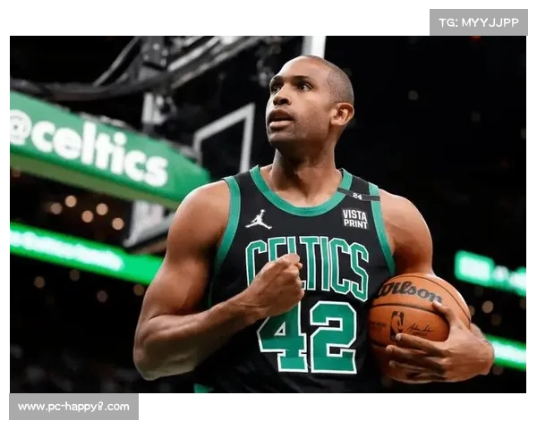 绿军致敬霍福德赞其无私奉献与场上场下展现领袖力量